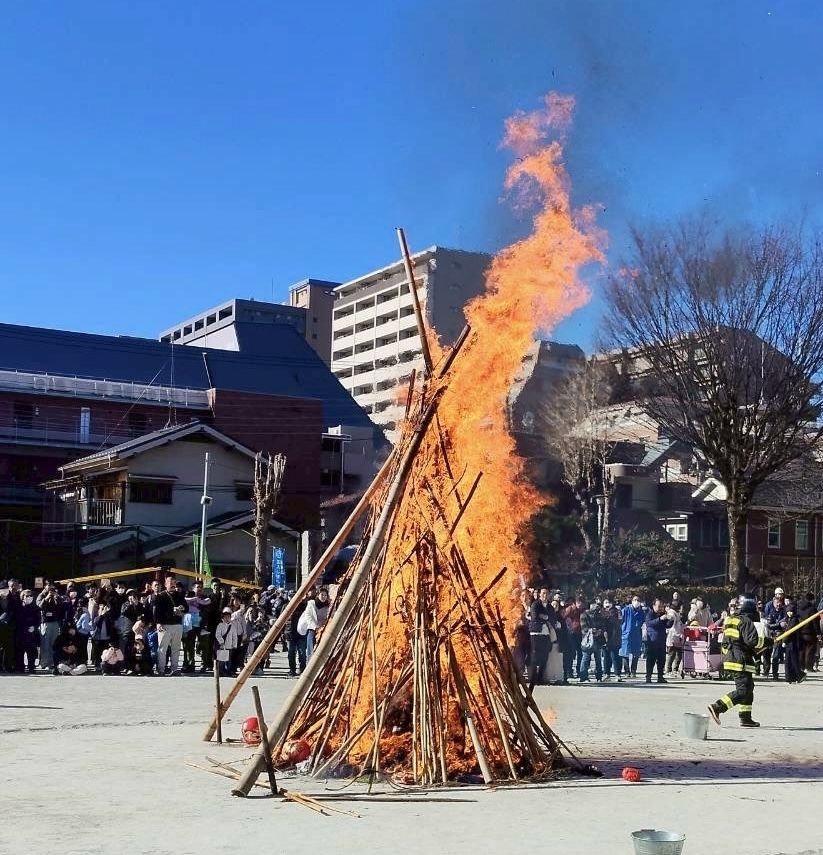 どんど焼き　生徒会１